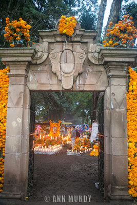 La entrada en Tzintzuntzan