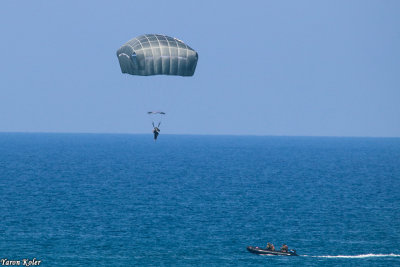 Parachute Show