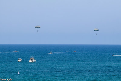 Parachute Show