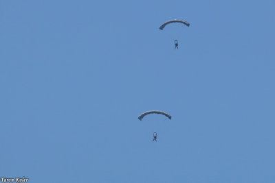 Parachute Show