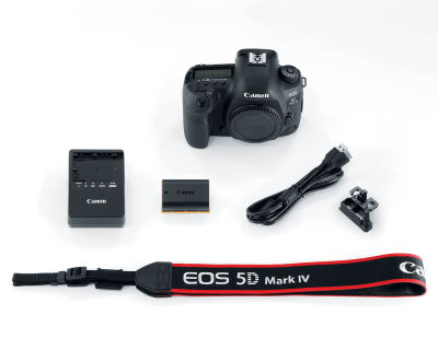 EOS-5D-MarkIV-body-kit-hiRes.jpg
