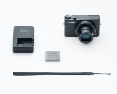 powershot-g7-x-digital-camera-black-kit-hires.jpg