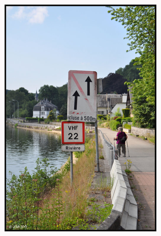 Le long de la Meuse  Rivire 