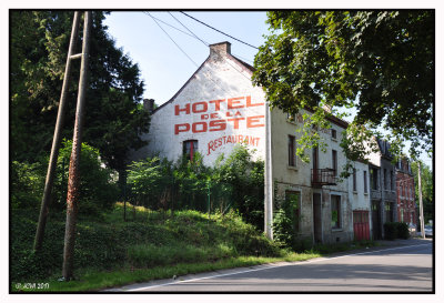 L' Hôtel de la Poste (Lustin) + vidéo