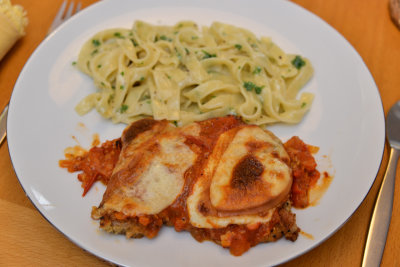 Chicken with Tomato Sauce & Smoked Mozzarella