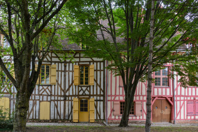 Troyes