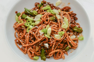 Noodles with Spicy Beef Sauce