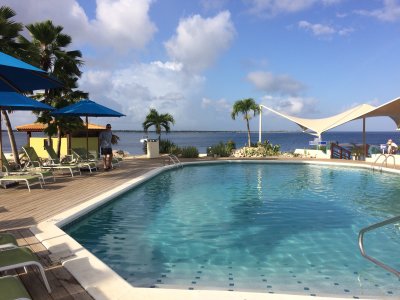 The Pool. / 2017_01_25_Bonaire_iPhone _046.jpg
