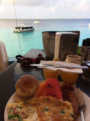 Omelets were always on the breakfast menu. / 2017_02_04_Bonaire_iPhone _191.jpg