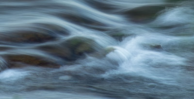 Aqua fugit