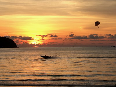 Sunset, Frangipani Resort, Pantai Tengah