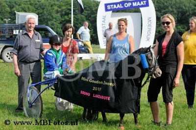 Mini Gouden zweep 2 - Marianne de Zoete en Merel2.jpg