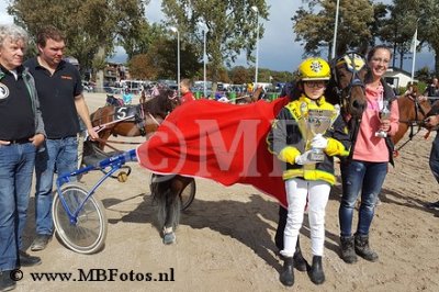 Kampioen minidraverij Alkmaar.jpg
