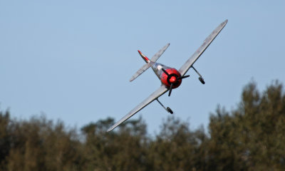 The Lavochkin prepares to land on the deadstick, 0T8A8472.jpg