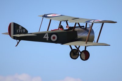 Gordon Meads flying his Sopwith Camel, 0T8A6973.jpg