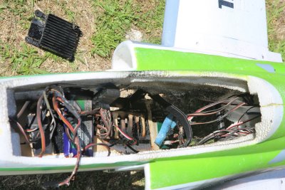 The damage with the errant 120A ESC at top, IMG_1487.jpg