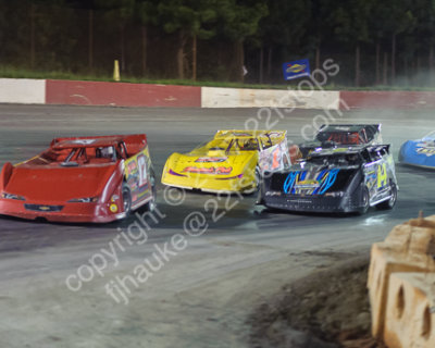 Super Late Model Feature