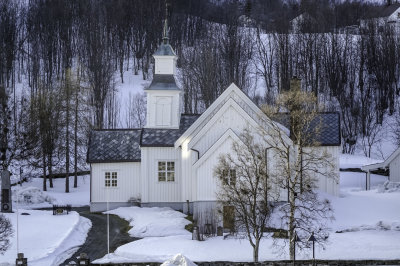 Skjervy church