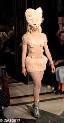 PAMHOGG_SS18-W1.jpg