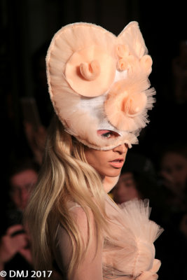 PAMHOGG_SS18_W2.jpg