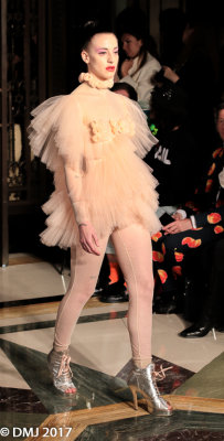 PAMHOGG_SS18_W9.jpg