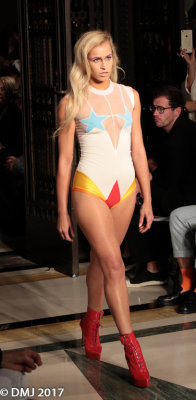 PAMHOGG_SS18_W23.jpg