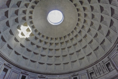 Pantheon Oculus