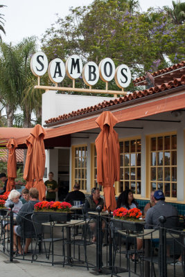 Breakfast at Sambos