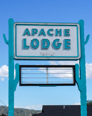 Apache Lodge
