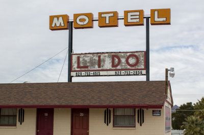 Lido Motel