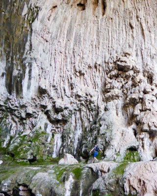 Travertine formations