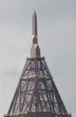 100centerfocuslowerright-1952.jpg