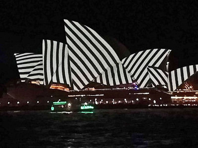 Vivid Sydney, an extraordinary Light Show at and near the Circular Quay.
