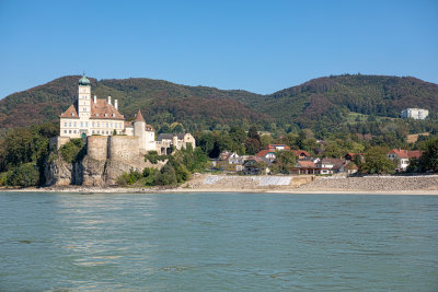 Schloss Schnbhel Castle