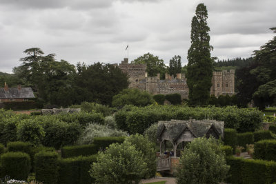 36437_Hampton Court Castle.jpg