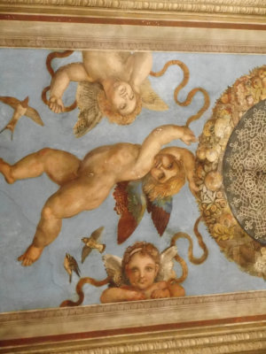 Villa farnesina frescoes 5 Raphael.JPG