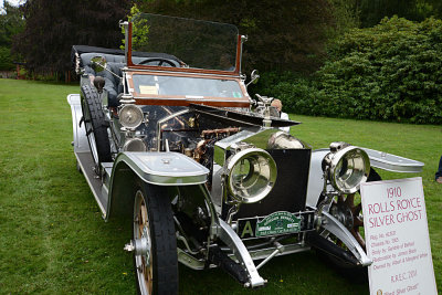 1910 Rolls Royce.
