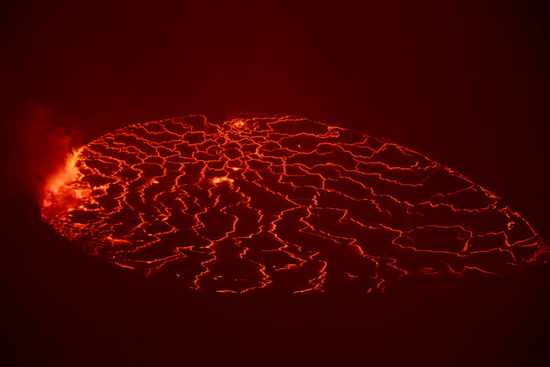 Worth the wait, a clear view of the entire lava lake of Mount Nyiragongo