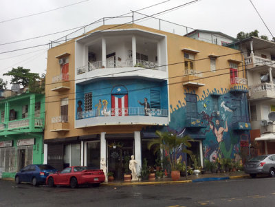 House painted with murals, Calle San Carlos, Aguadilla