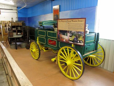 Milburn Farm Wagon