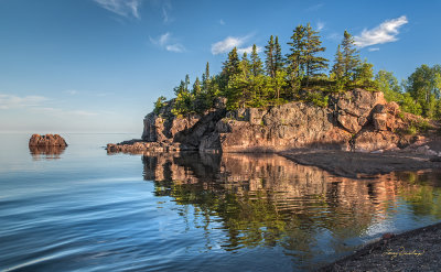 **** 113.5 - Silver Bay: 2014 Calendar Cover, Lake Superior Magazine