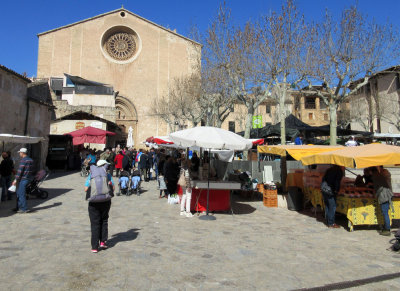 Day 1 Pollenca - we picked up unleaded fuel for  the stove and started our hike thru market