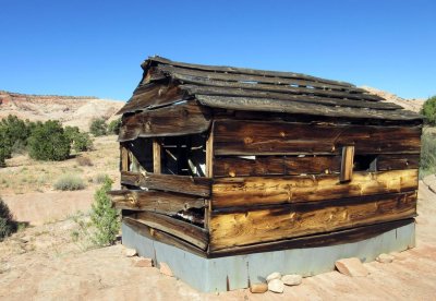  Bringham Tea Bench line shack