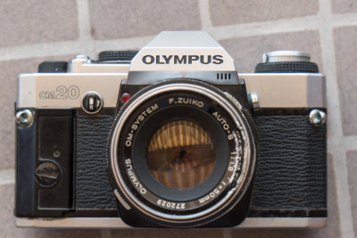 Olympus OM20 (1983)