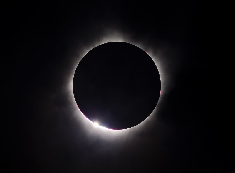 Total Solar Eclipse 2017 - Totality with Bailys Beads