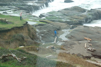 Ocean side at the Overleaf, Yachats Or March 2017