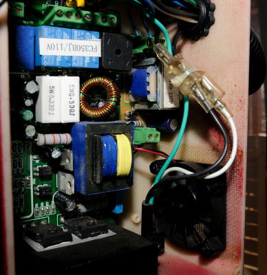 12V DC power supply for fan