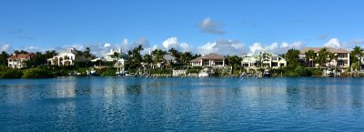 Houses along the Intercoastal Waterway Jupiter Island Florida 026 