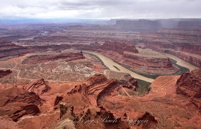 Goose Neck and Colorado River from Dead Horse Point State Park Moab Utah 450  