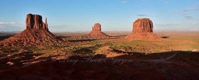 Late Afternoon Light at Monument Valley Tribal Park 826 